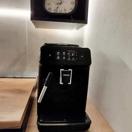 Lenka Apartmán *